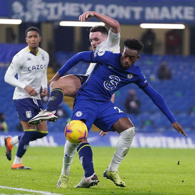 Hudson-Odoi đã không thể giúp đội nhà có 3 điểm trước Aston Villa