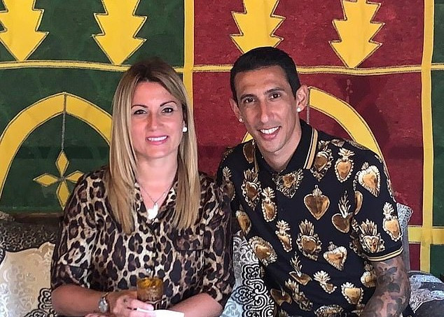 Vợ chồng Di Maria không hạnh phúc ở Manchester.