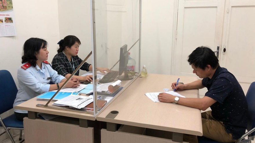 Thanh tra Sở TTTT xử lý người vi phạm