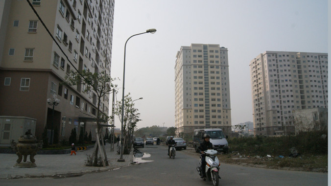 Người dân đang trông chờ nới lỏng hơn nữa gói vay ưu đãi 30 nghìn tỷ đồng (trong ảnh: dự án nhà xã hội Sài Đồng - Hà Nội). Ảnh: Lê Hữu Việt