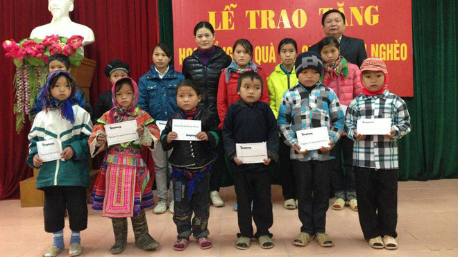 Đưa Tết đến với trẻ em Hà Giang