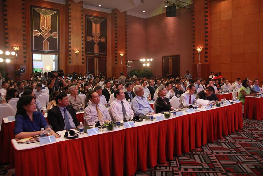 Các đại biểu dự hội nghị tổng kết dự án Tài chính Nông thôn III do WB tài trợ 