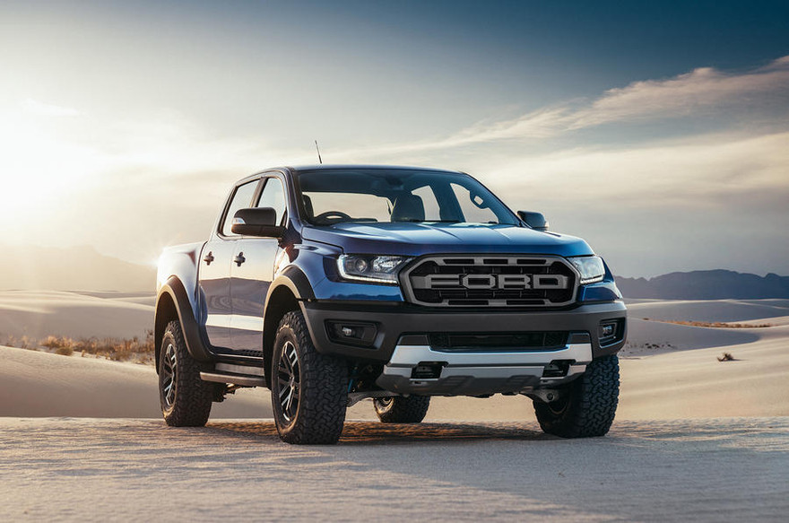 Bán tải 'khủng' Ford Ranger Raptor tại Anh có gì đặc biệt?