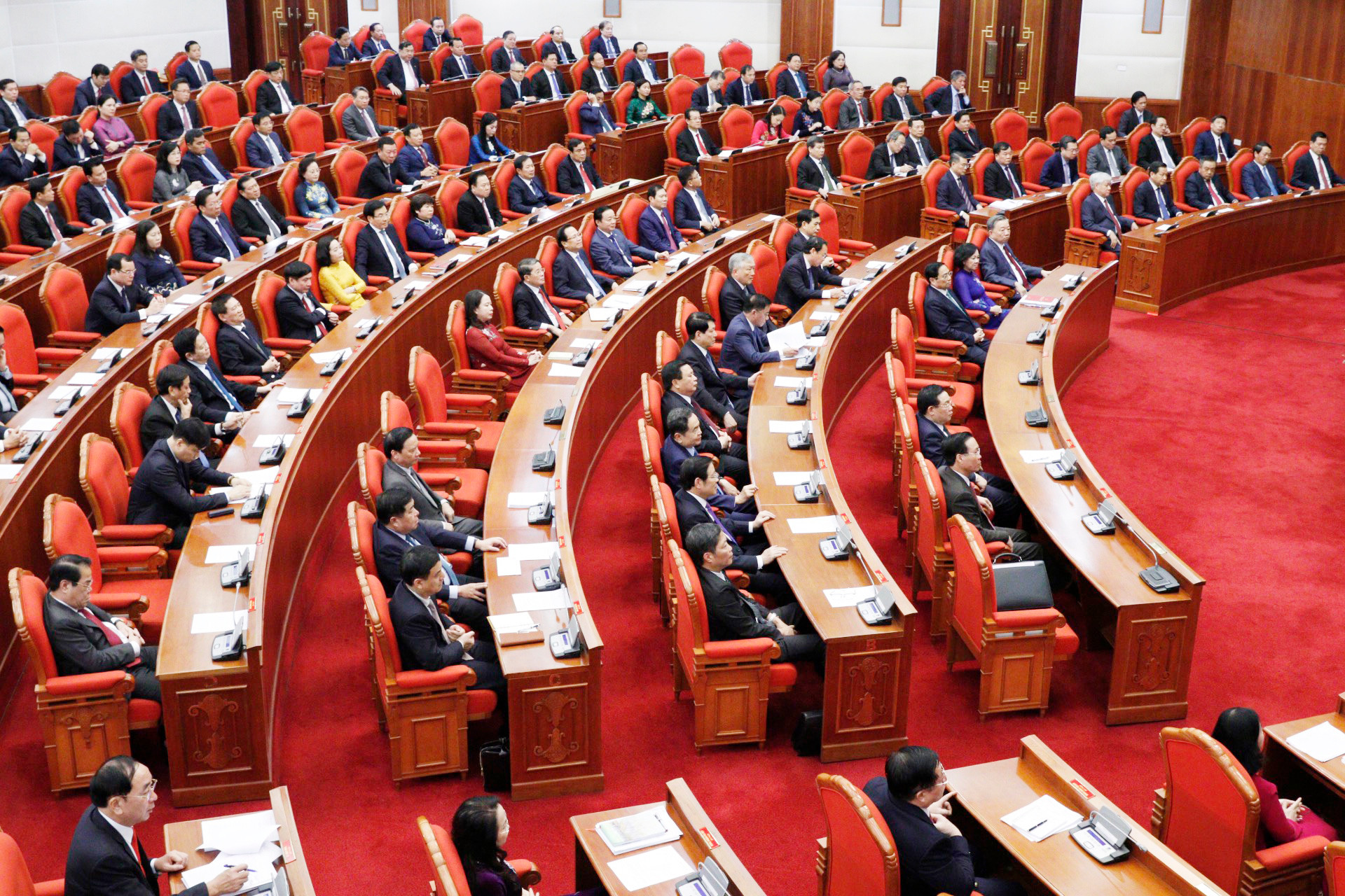 Hội nghị Ban Chấp hành Trung ương 8