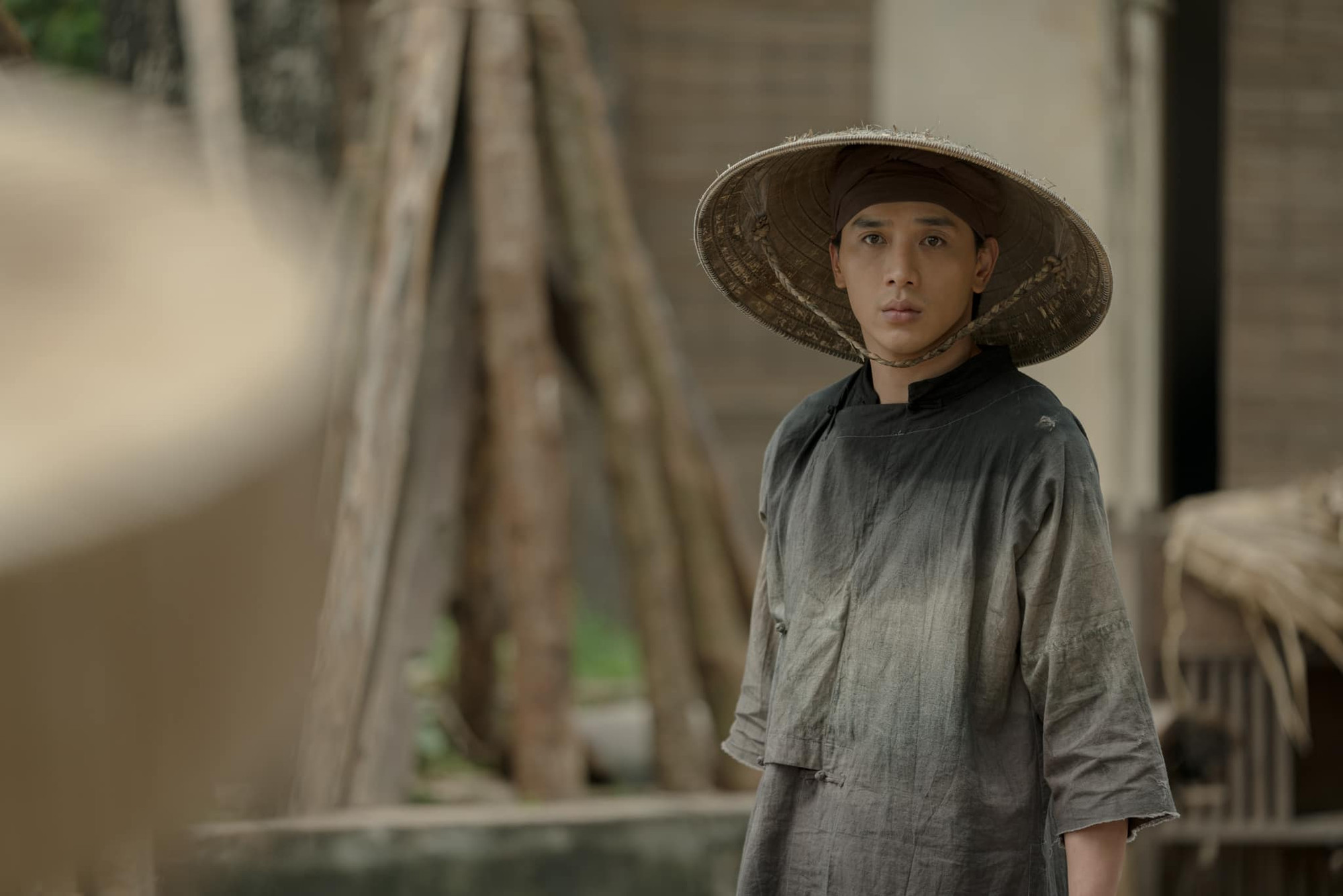 Thuận Nguyễn liên tục đóng chính trong các dự án điện ảnh.