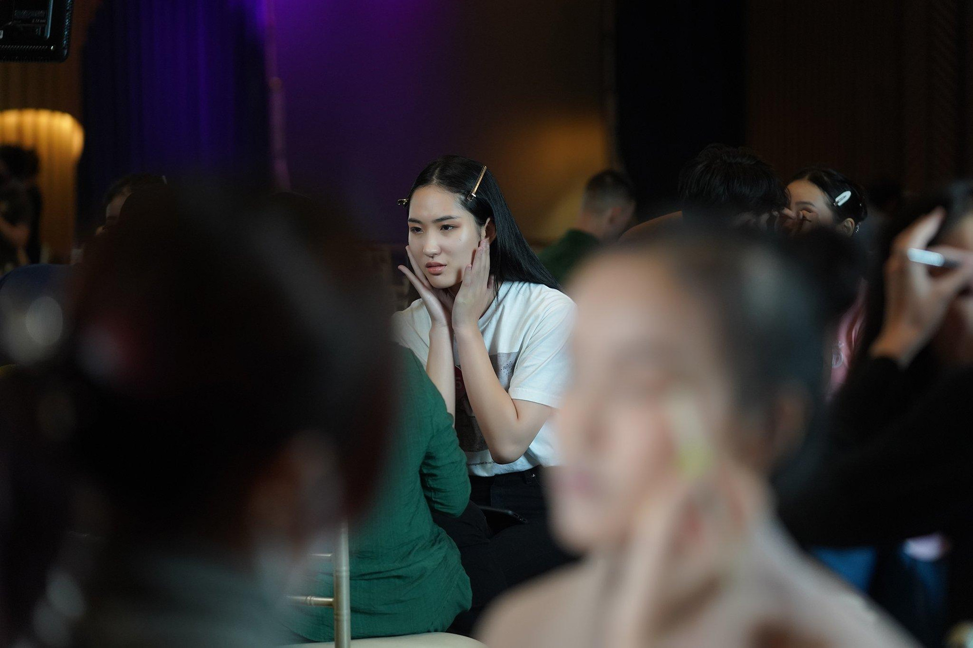 Thí sinh Hoa hậu Việt Nam 2022 đa phần là sinh viên các đại học và chưa từng can thiệp thẩm mỹ. Họ không ngại để mặt mộc trước công chúng. Ngoài ra, làn da ít khuyết điểm là điểm đáng chú ý của dàn thí sinh năm nay.