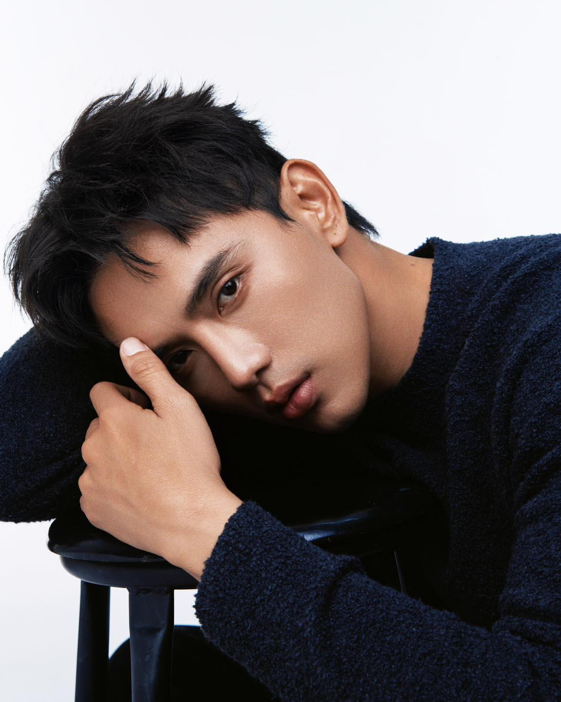 Diễn viên sinh năm 1992.