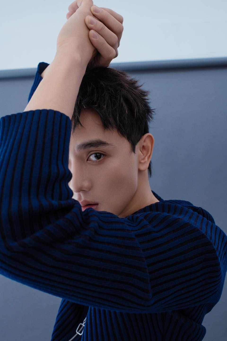 Diễn viên sinh năm 1992.