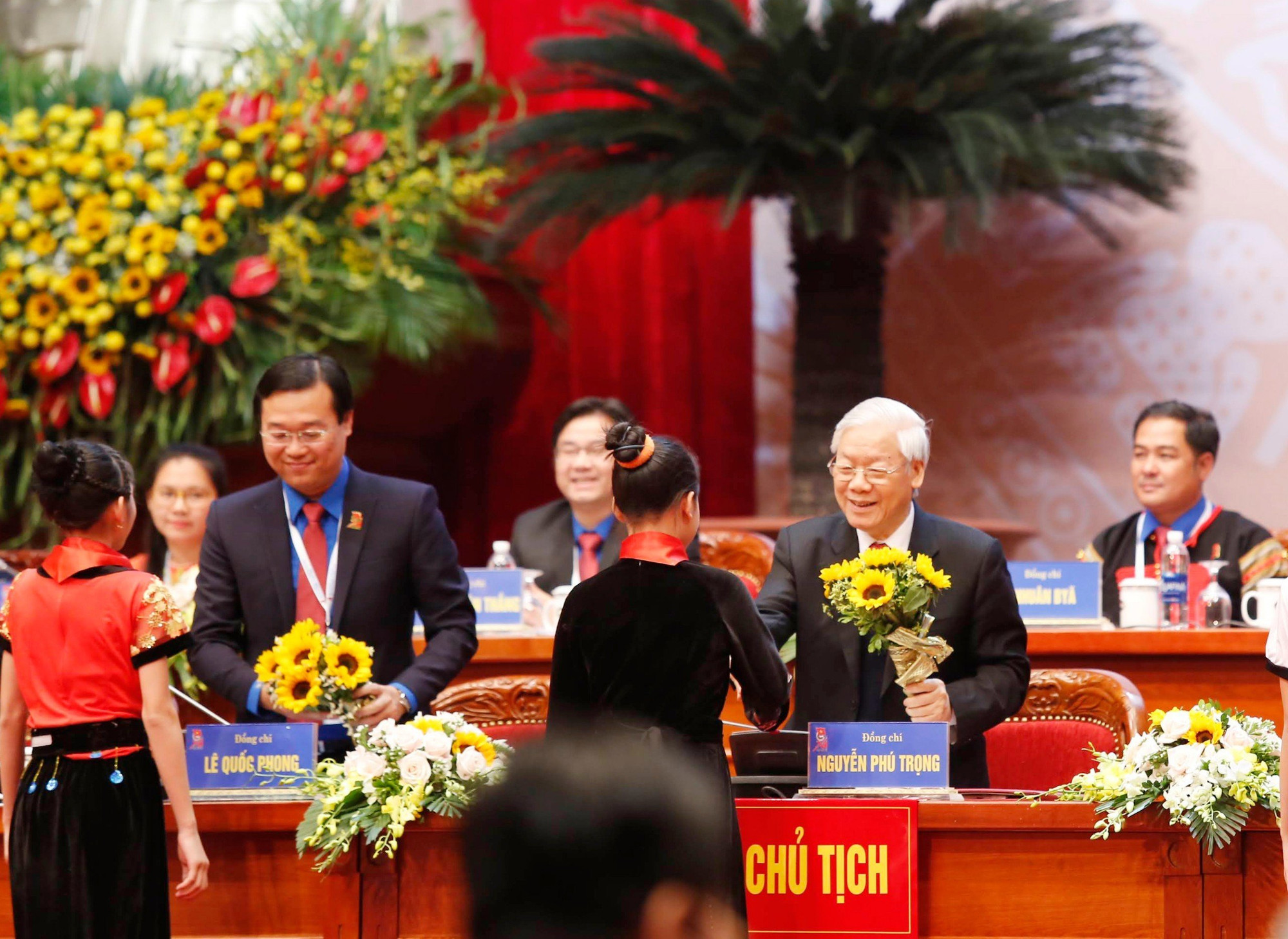 Tổng Bí thư Nguyễn Phú Trọng tại Đại hội Đoàn toàn quốc lần thứ XI, nhiệm kỳ 2017 – 2022 (diễn ra tháng 12/2017). Ảnh: Như Ý Tổng Bí thư Nguyễn Phú Trọng tại Đại hội Đoàn toàn quốc lần thứ XI, nhiệm kỳ 2017 – 2022 (diễn ra tháng 12/2017). Ảnh: Như Ý