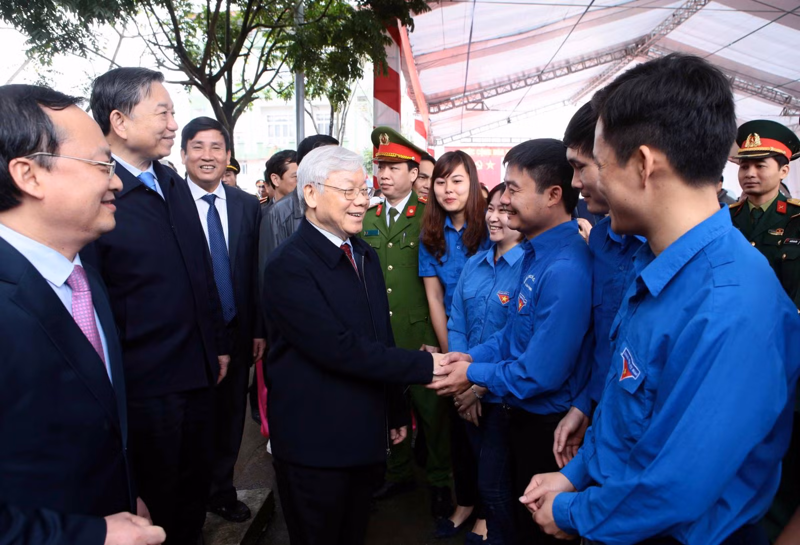 Tổng Bí thư Nguyễn Phú Trọng luôn đặt niềm tin yêu, kỳ vọng lớn lao vào thanh niên. Ảnh: Như Ý