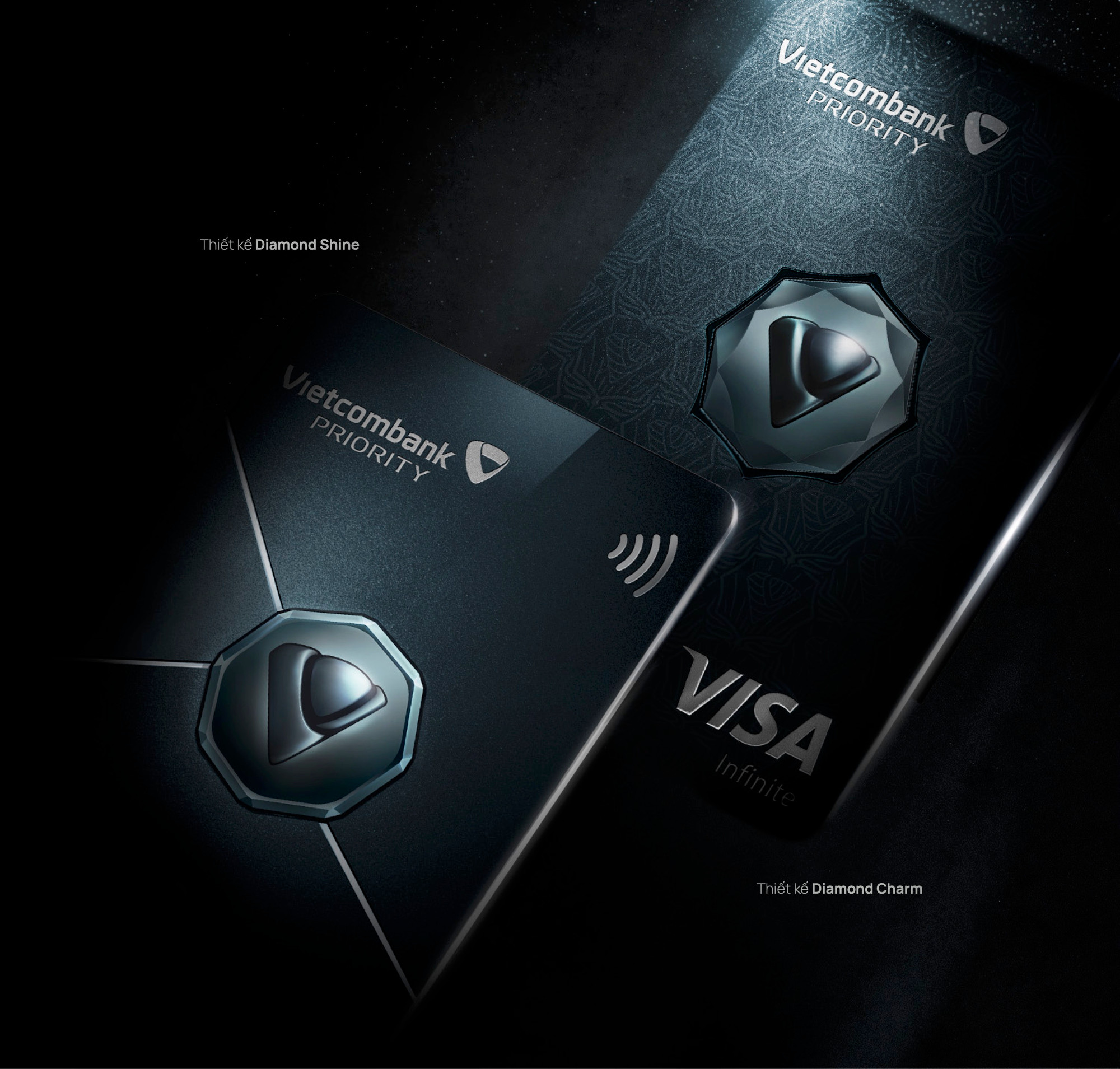 Bộ đôi thiết kế thẻ với họa tiết trung tâm là viên kim cương đen, mang “Dấu ấn tinh hoa đích thực”