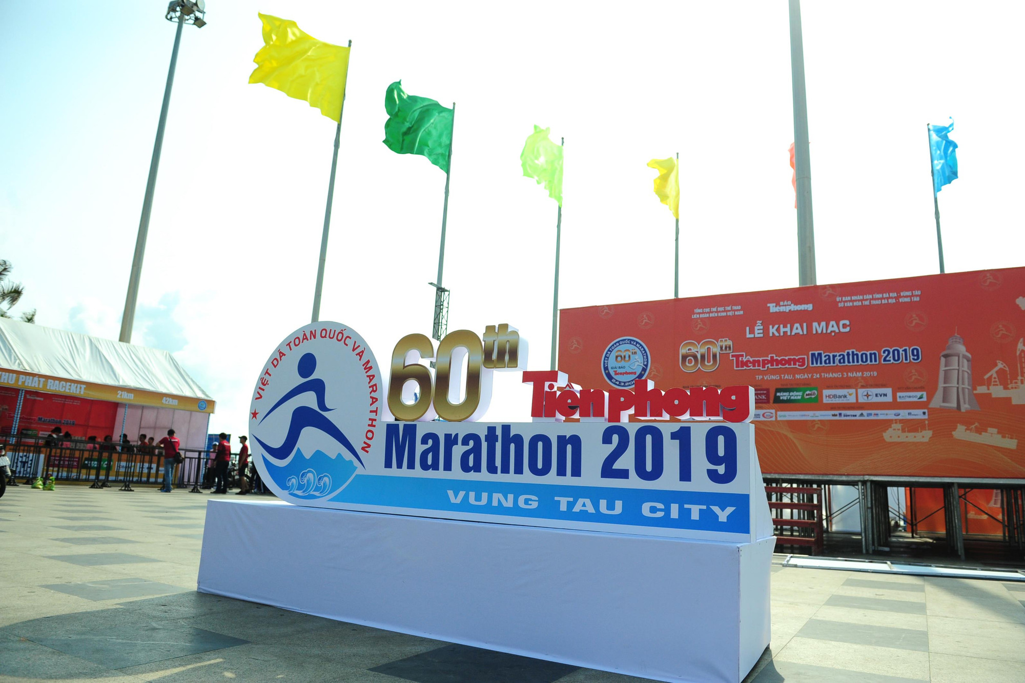 Tiền Phong Marathon 2019 trước giờ khai cuộc