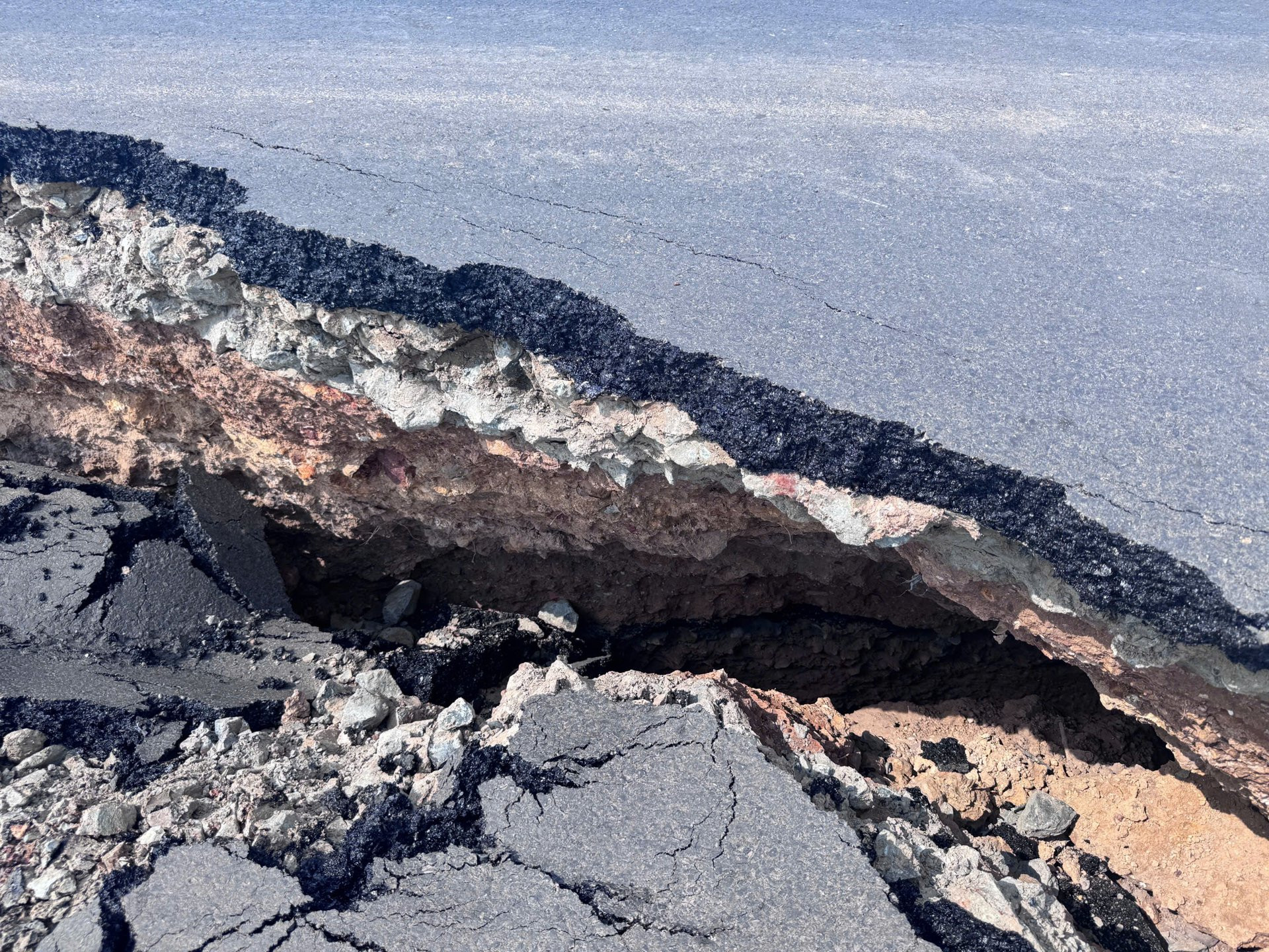 Chủ trương phân cấp công trình về địa phương là cần thiết nhưng phải có sự đánh giá về năng lực của địa phương và lãnh đạo địa phương. Ảnh: Chinh Hoàng.