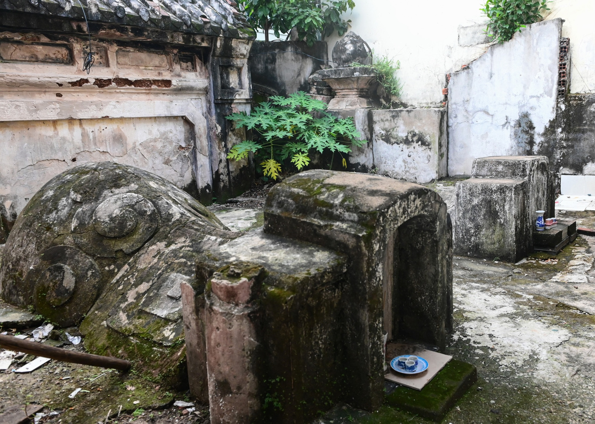 Khu mộ ông Binh bộ kiểm duyệt Ty Thừa vụ lang họ Trần