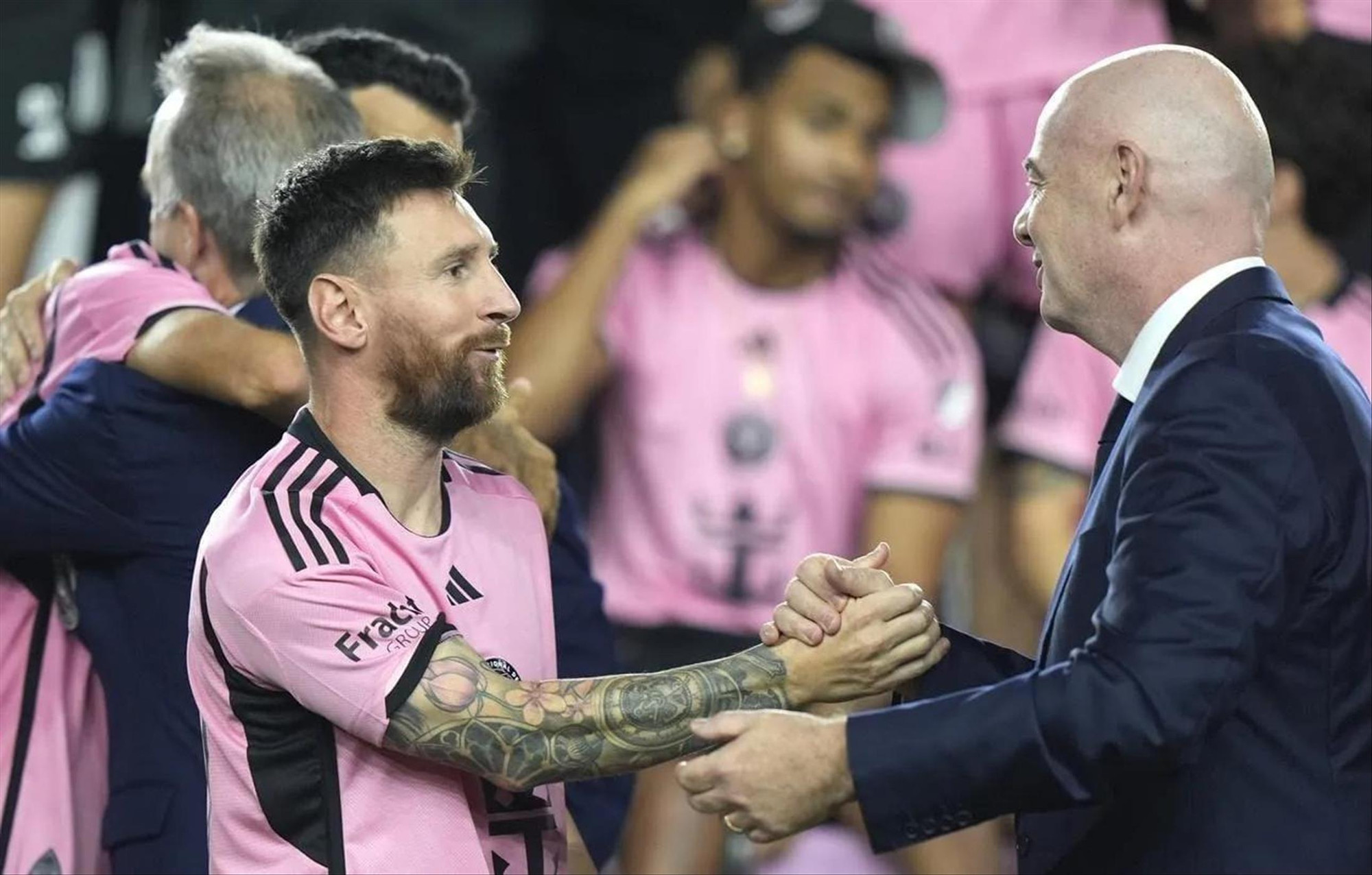 FIFA bị chỉ trích vì ưu ái Messi | Báo điện tử Tiền Phong