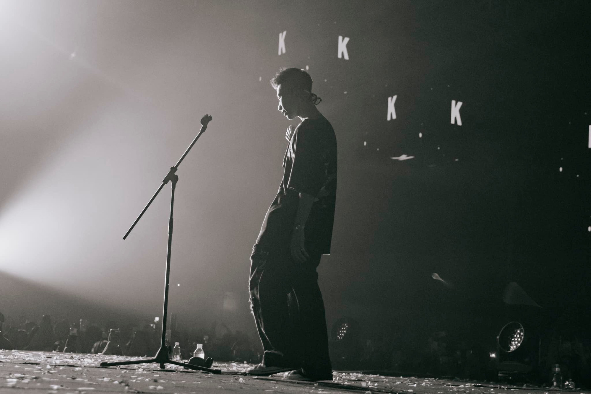 Chỉ với bản remake, MCK đã gây khuynh đảo làng nhạc.