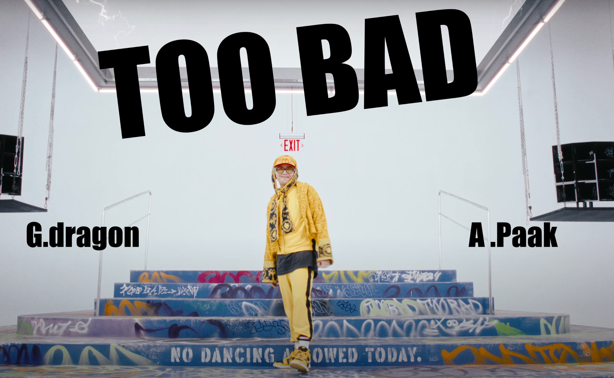 Những set quay đơn giản nhưng đầy nghệ thuật của G-Dragon. Những set quay đơn giản nhưng đầy nghệ thuật của G-Dragon.