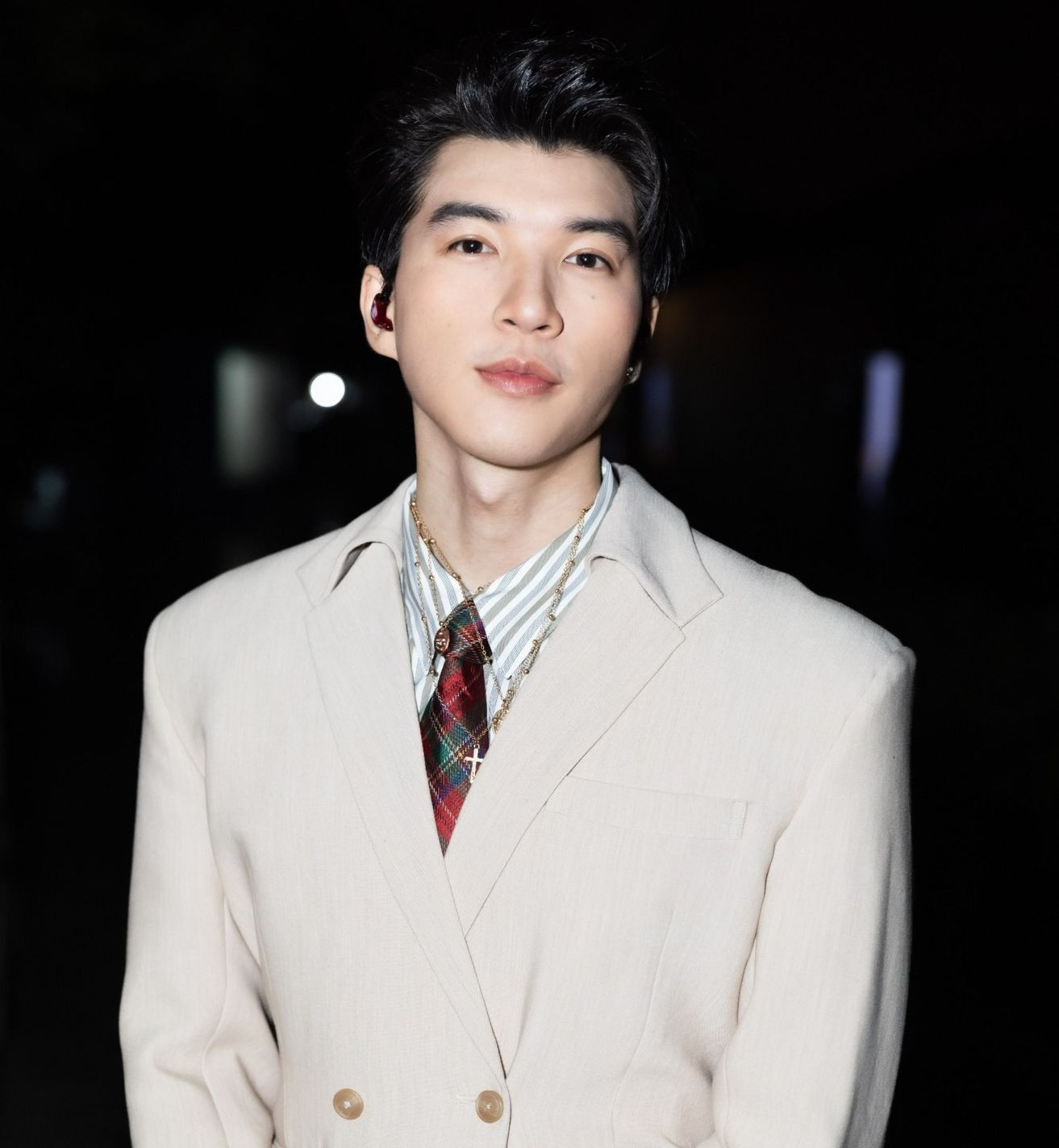 Hieuthuhai vẫn bị hoài nghi về năng lực âm nhạc.