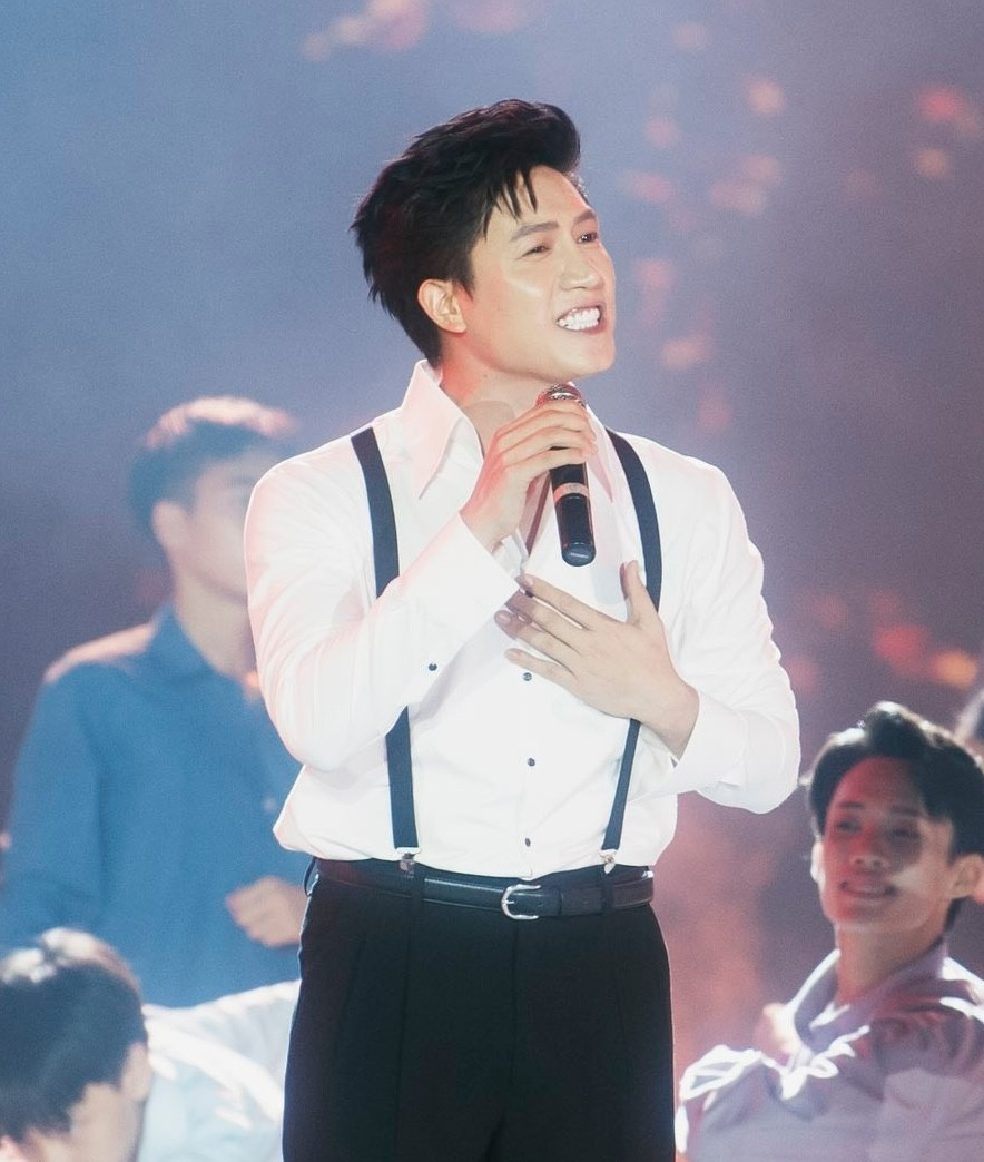 Viết Danh và Anh Tú giúp Đất nước trọn niềm vui tiếp tục lan tỏa đến khán giả trẻ.