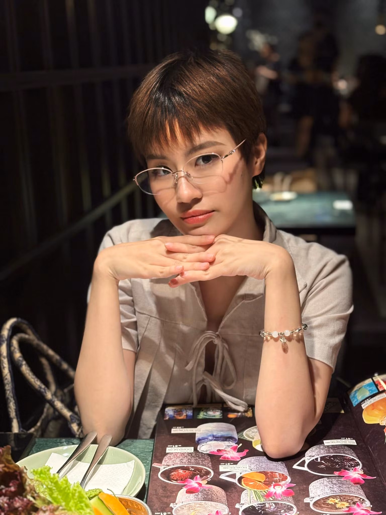 Pháo bất ngờ tung nhạc và gây chấn động.