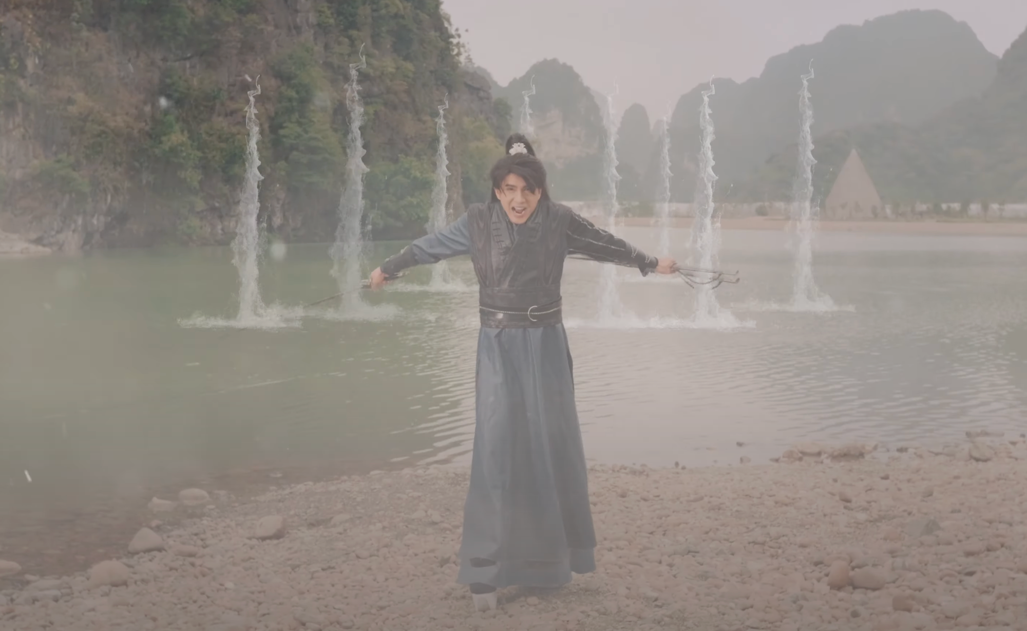 Kỹ xảo, chuyển động trong MV lạc quẻ.