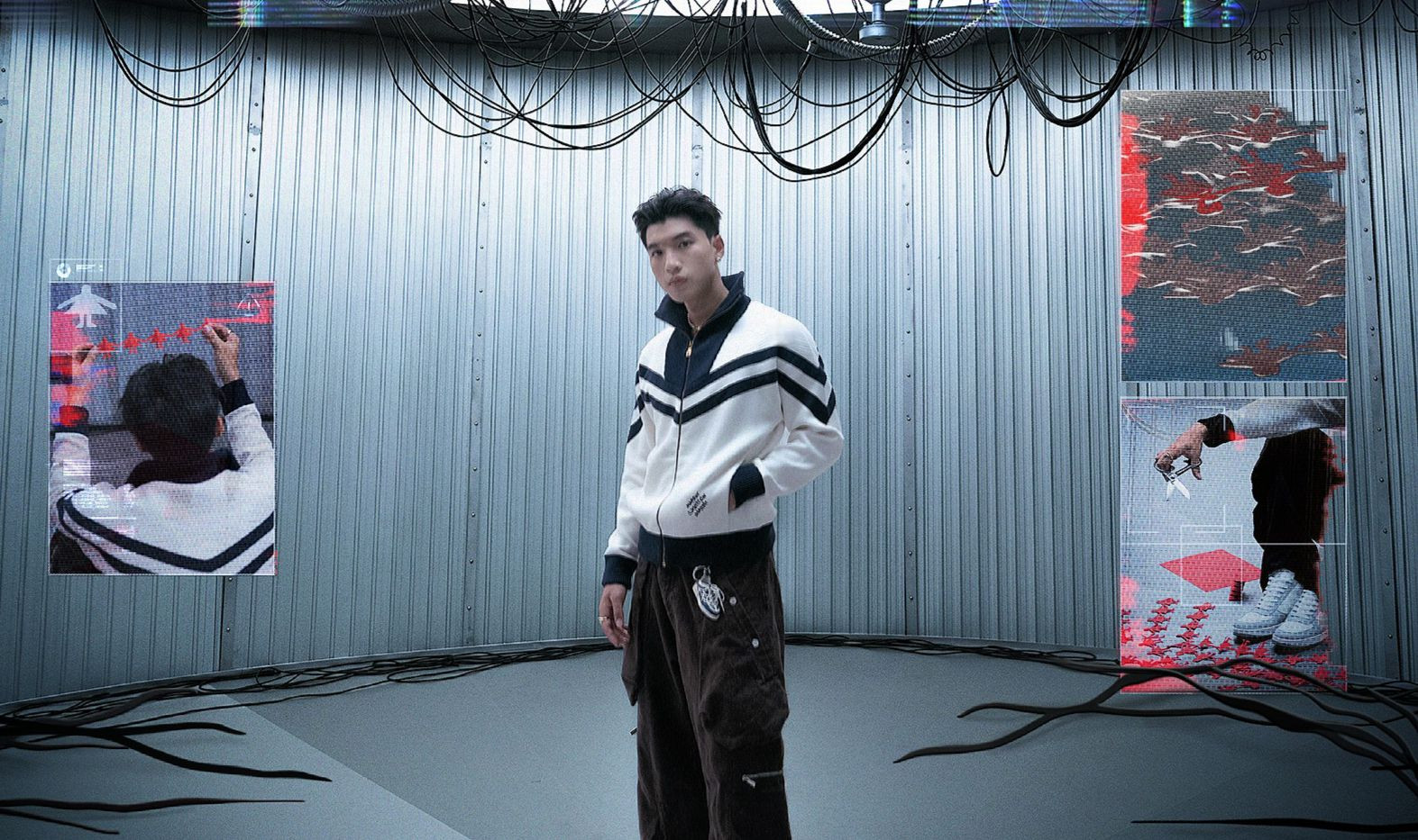 Từ âm nhạc đến MV, Hieuthuhai khiến khán giả nhớ lại âm nhạc của 10-20 năm trước.