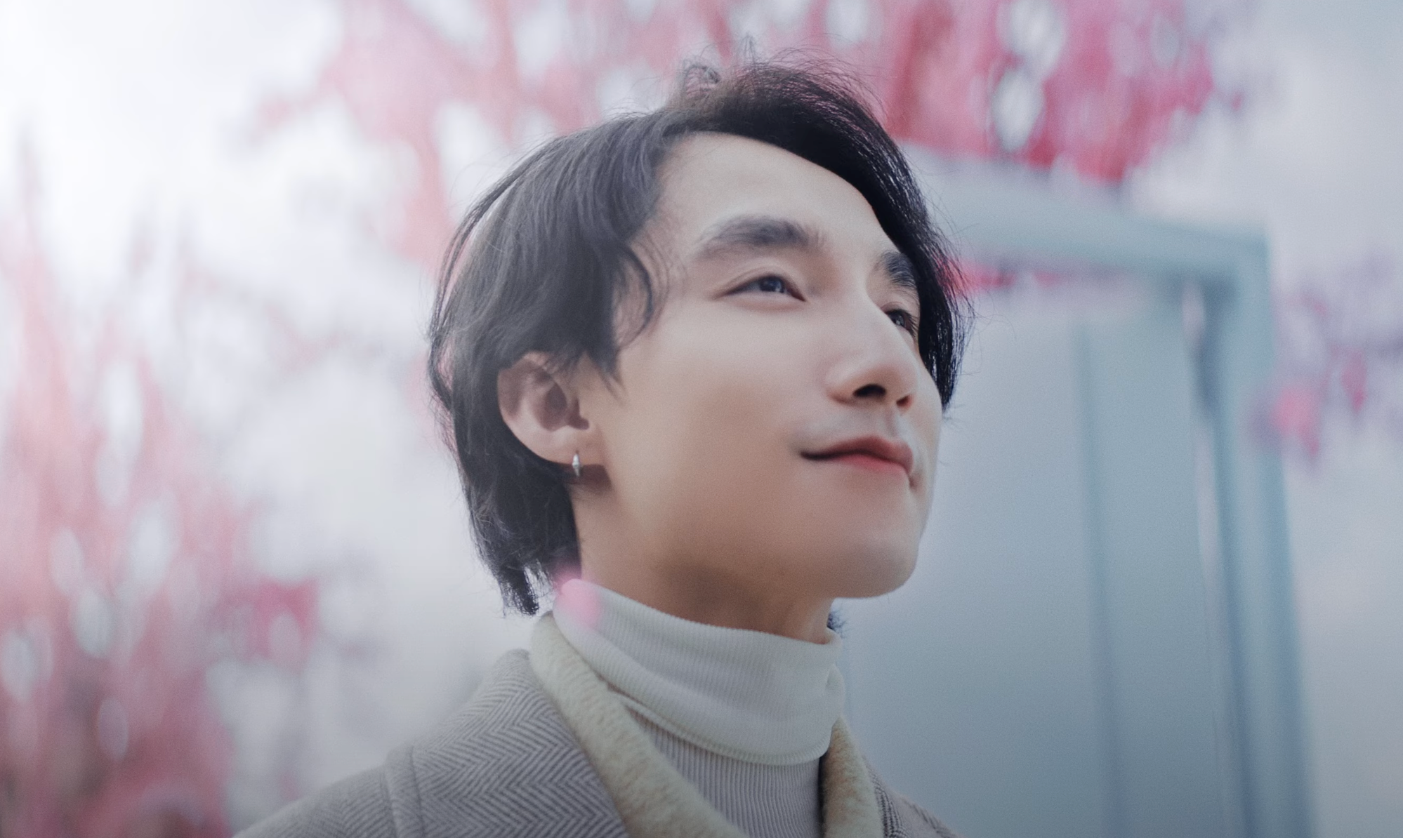 Sau nhiều biến cố, Sơn Tùng vẫn là số 1 nhạc Việt về sức hút.