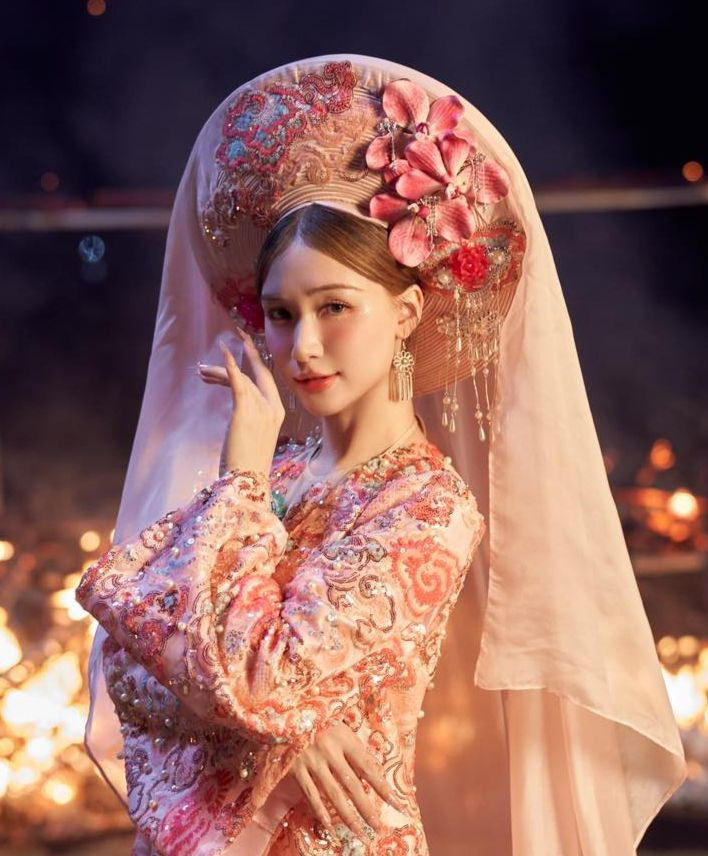 Hòa Minzy thành công khi chọn đúng cộng sự ở cú chuyển mình. Hòa Minzy thành công khi chọn đúng cộng sự ở cú chuyển mình.