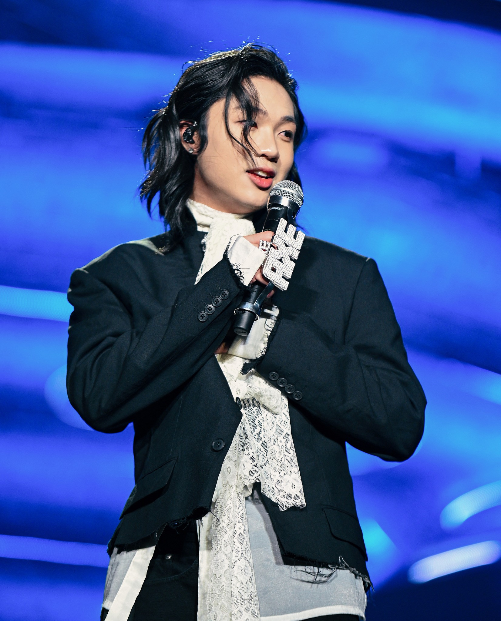 Obito và TEZ tham gia trào lưu remake cùng MCK.