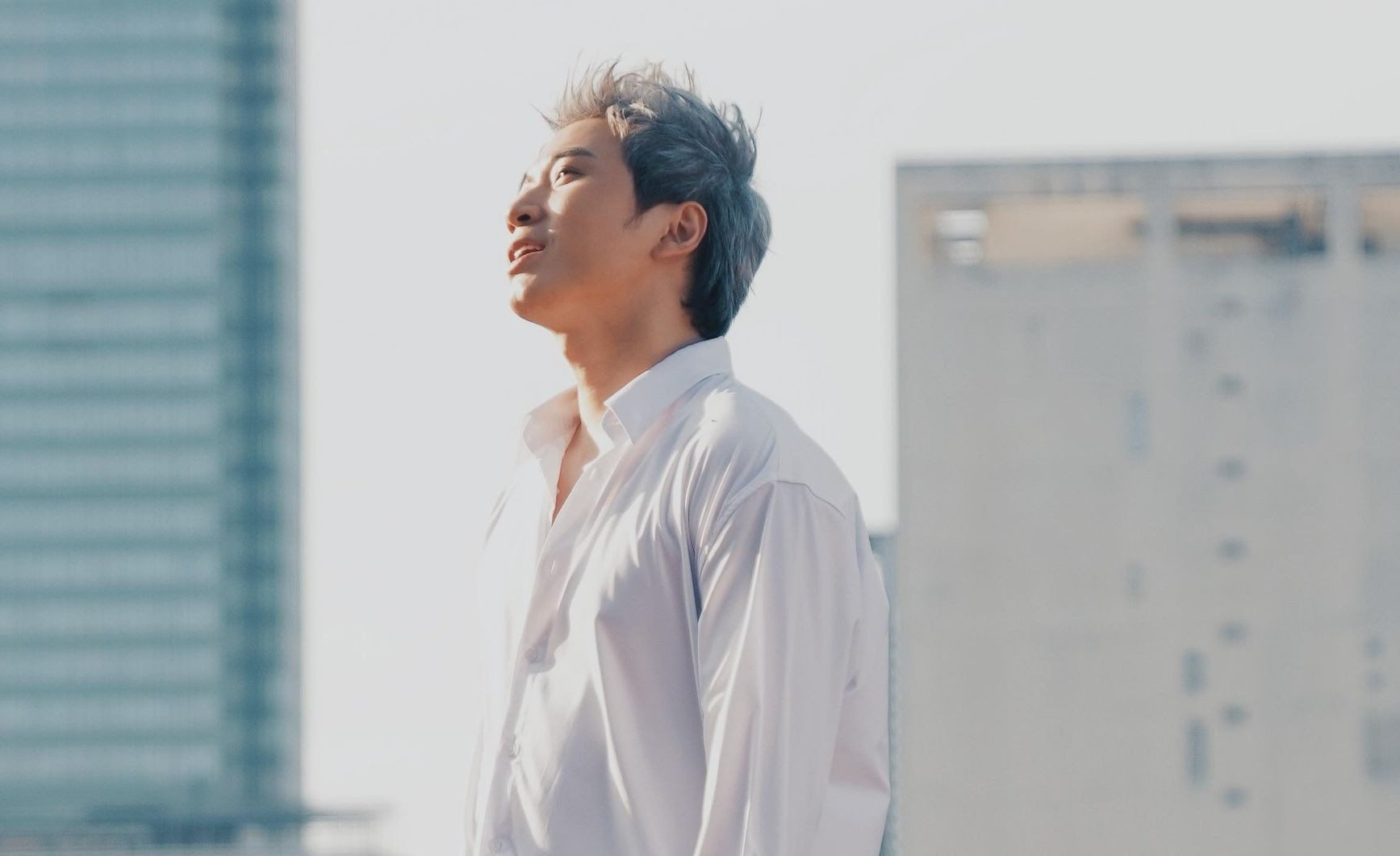 Karik trở lại mạnh mẽ sau giai đoạn gặp sự cố ở Rap Việt. Karik trở lại mạnh mẽ sau giai đoạn gặp sự cố ở Rap Việt.