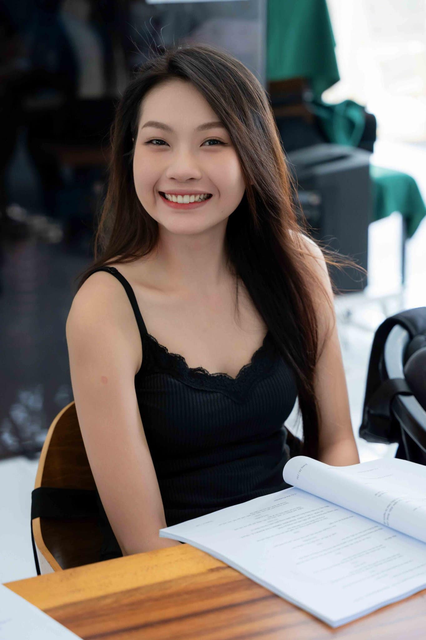 Chân dung nữ diễn viên gen Z nỗ lực vượt định kiến ngoại hình, diễn xuất tạo 'viral' khắp cõi mạng | Báo điện tử Tiền Phong