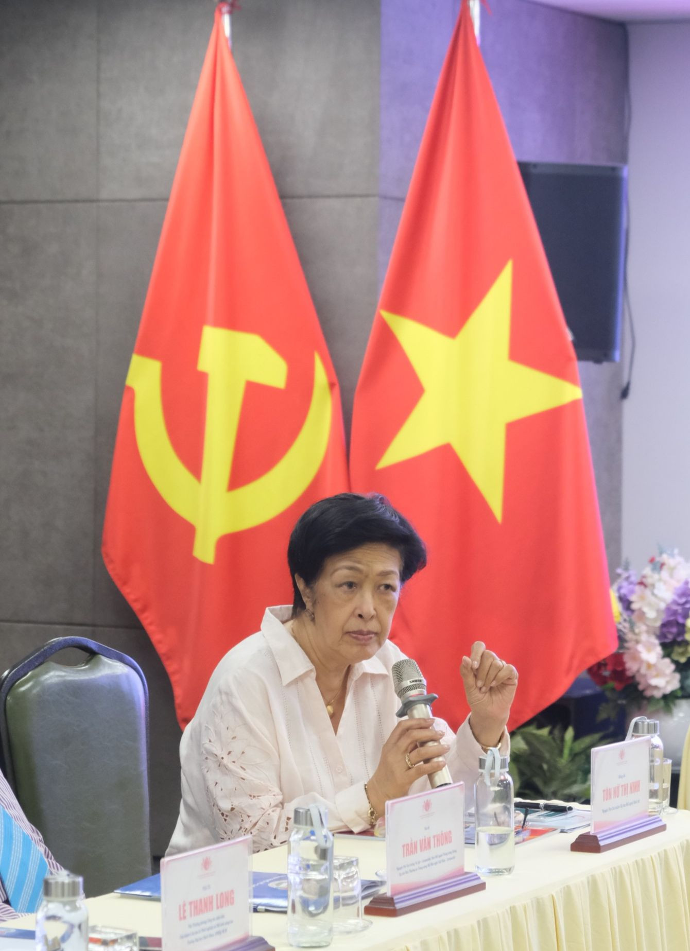 Bà Tôn Nữ Thị Ninh - Nguyên Phó Chủ nhiệm Ủy ban Đối ngoại Quốc hội. Bà Tôn Nữ Thị Ninh - Nguyên Phó Chủ nhiệm Ủy ban Đối ngoại Quốc hội.