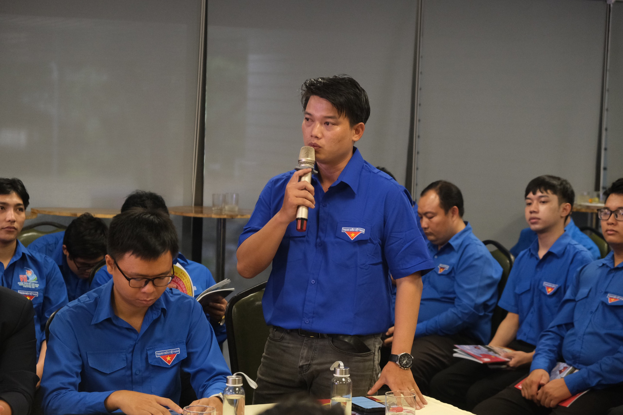 Người trẻ được kỳ vọng sẽ là lực lượng tiên phong trong công tác ngoại giao nhân dân, mang tiếng nói của thế hệ mới, hãnh diện và đầy hoài bão vươn ra toàn cầu. Người trẻ được kỳ vọng sẽ là lực lượng tiên phong trong công tác ngoại giao nhân dân, mang tiếng nói của thế hệ mới, hãnh diện và đầy hoài bão vươn ra toàn cầu.