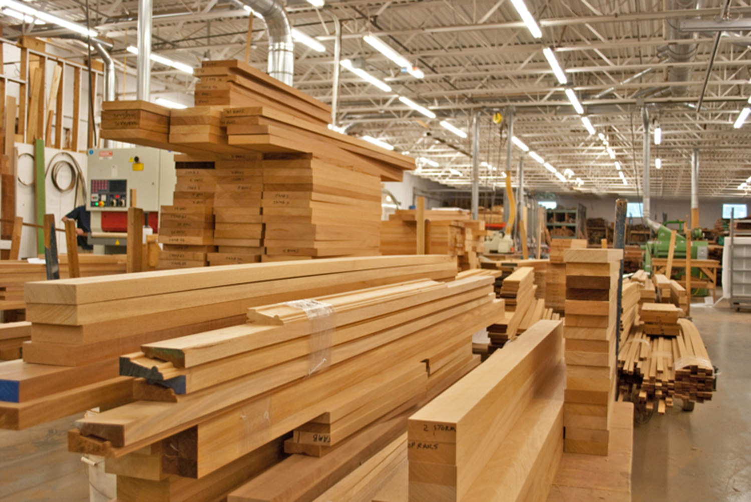 Trong 6 tháng đầu năm, ngành gỗ xuất khẩu được 8,1 tỷ USD và tăng 8,8% so với cùng kỳ năm ngoái.