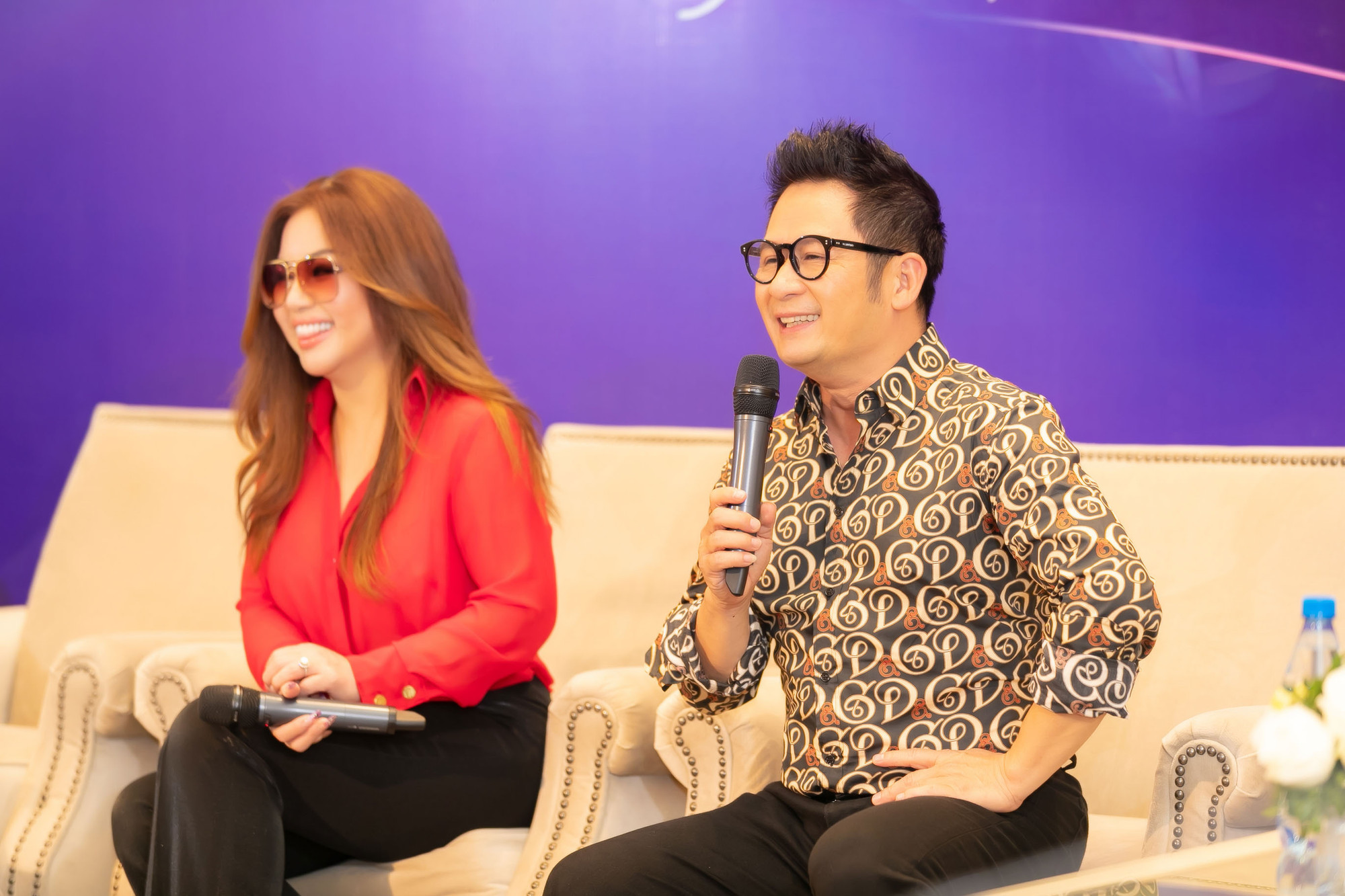 Bằng Kiều khẳng định khi hát cùng bạn diễn lâu năm chỉ tập trung chuyên môn chứ “nếu để ý đến những phần khác thì rất khó hát".