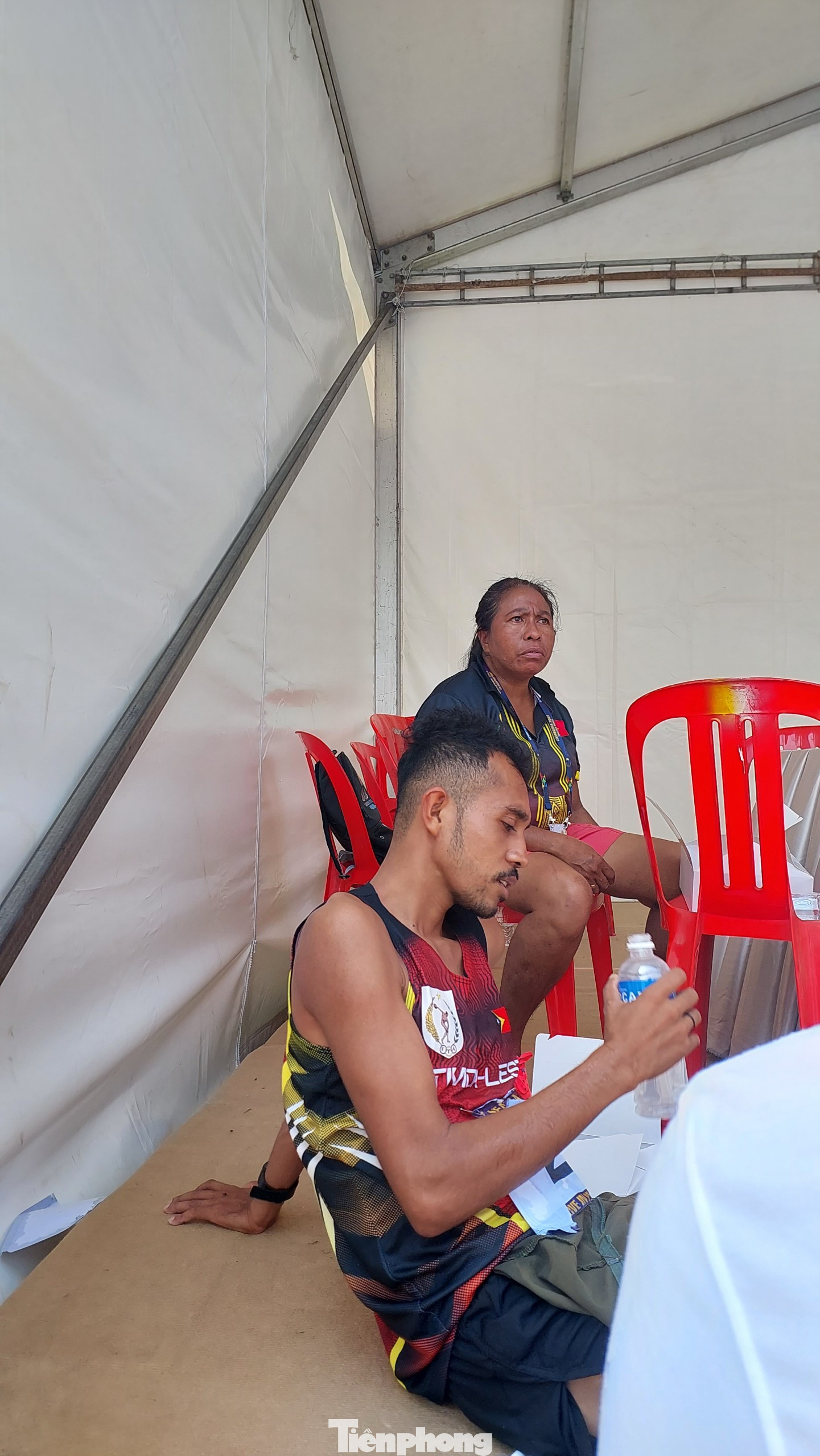 Bà Cesaltina và Fernandes tại Siem Reap ngày 6/5. (Ảnh: Thanh Hải)