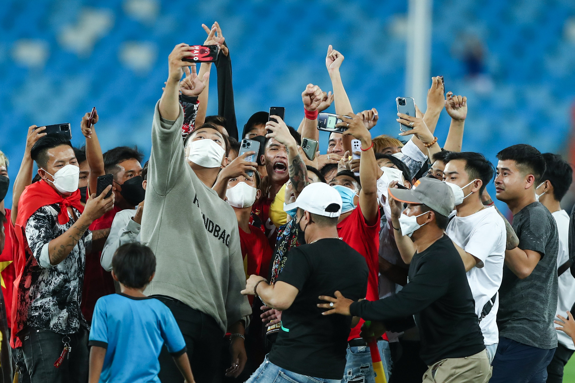 Những khoảnh khắc chiến thắng của U23 Việt Nam, đội đã đánh bại Thái Lan ở chung kết với bàn thắng duy nhất của Trần Bảo Toàn. Những khoảnh khắc chiến thắng của U23 Việt Nam, đội đã đánh bại Thái Lan ở chung kết với bàn thắng duy nhất của Trần Bảo Toàn.