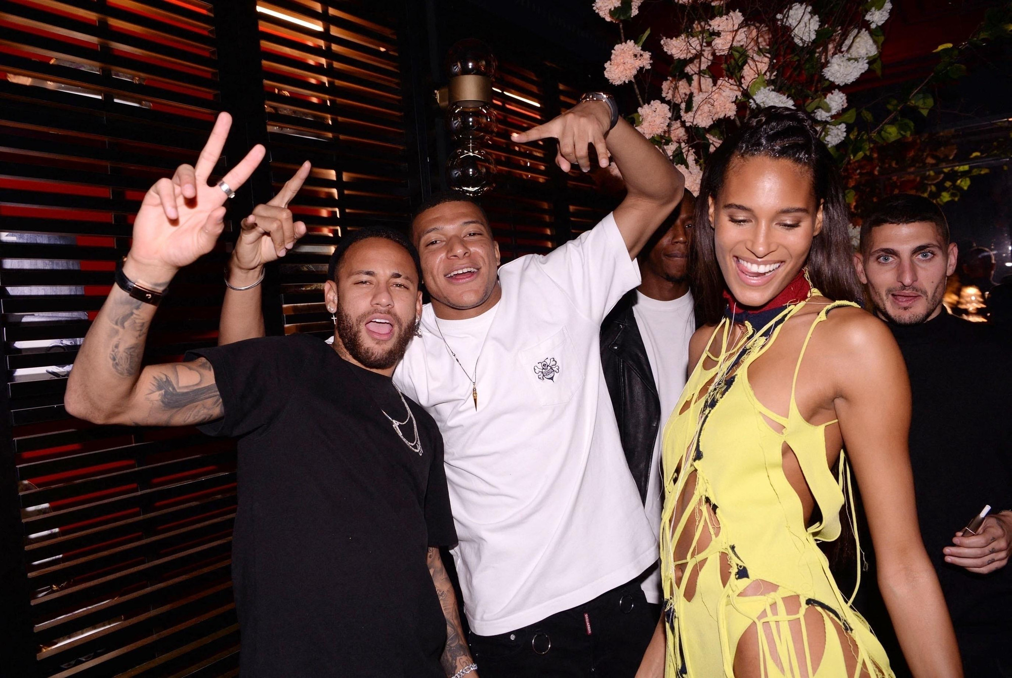 Neymar mang lễ hội tới PSG. (Ảnh: Getty Images)