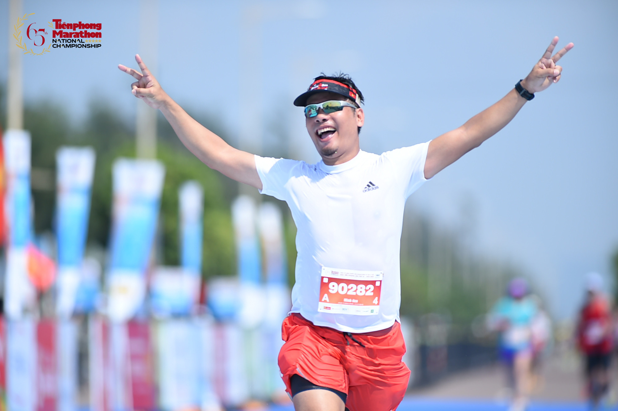 Anh Bùi Bình Minh, Thư ký tòa soạn báo điện tử Vietnamnet, hoàn thành cự ly 42km ở Tiền Phong Marathon 2024.
