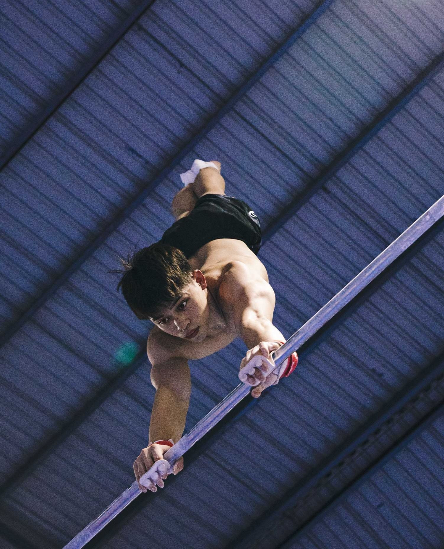 "Tôi không bao giờ từ bỏ niềm đam mê, sẵn sàng cống hiến hết mình và không ngừng vượt qua bản thân”, Yulo nói.