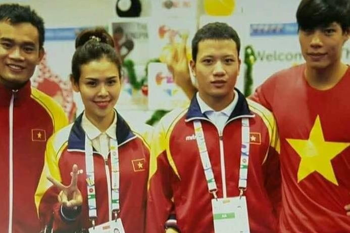 Nguyễn Văn Hanh tại Para Games 2015 (ảnh trên) và Para Games 2023 (ảnh dưới).