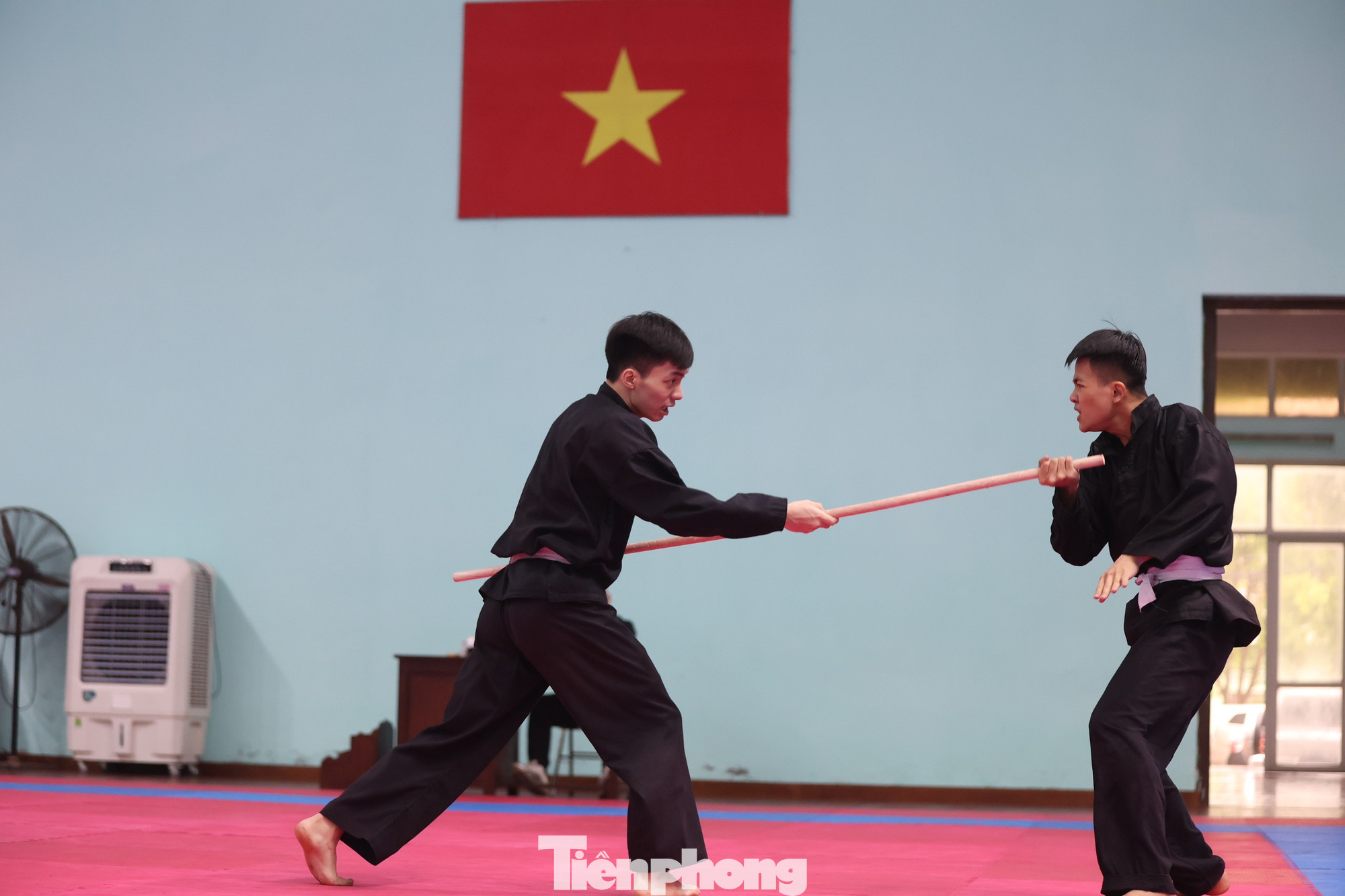 Hiện khoảng 2/3 tuyển thủ Pencak silat Việt Nam là những người trẻ, lần đầu tham dự SEA Games 32. Hiện khoảng 2/3 tuyển thủ Pencak silat Việt Nam là những người trẻ, lần đầu tham dự SEA Games 32.