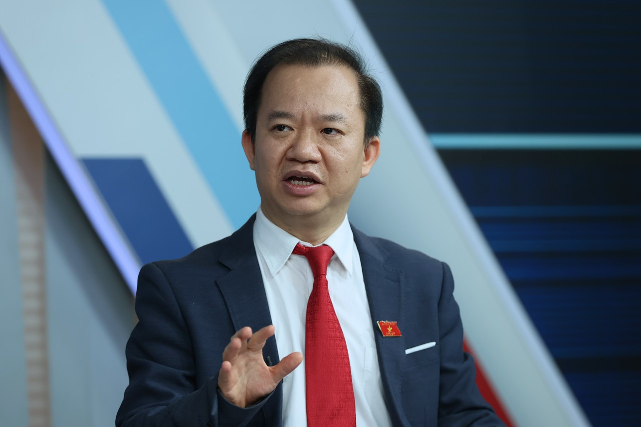 Đại biểu Quốc hội hoạt động chuyên trách Bùi Hoài Sơn (đoàn Hà Nội) Đại biểu Quốc hội hoạt động chuyên trách Bùi Hoài Sơn (đoàn Hà Nội)