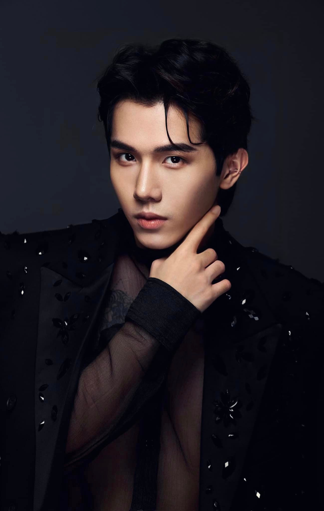 Võ Đức Trí chia sẻ anh sẽ luôn làm mới bản thân và âm nhạc để phù hợp với thị trường. Ảnh: FBNV.