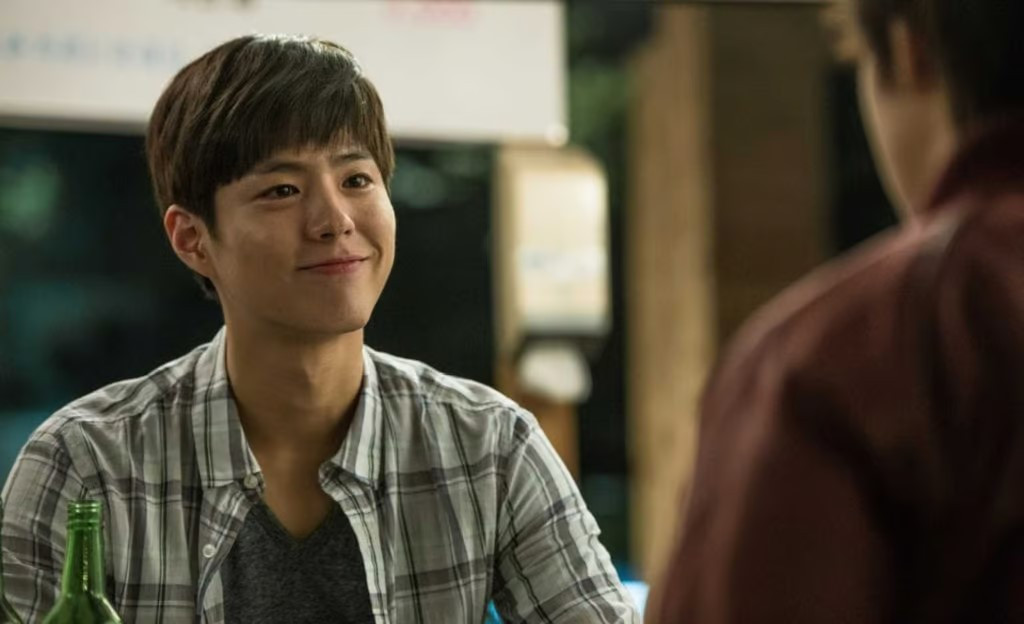 Một trong những vai diễn đầu tay hay nhất của Park là trong bộ phim xã hội đen dành cho phụ nữ Coin Locker Girl, với vai một cậu bé nghèo bị truy đuổi vì món nợ của cha mình. Tuy nhiên, ngay cả Kim Go Eun, vào vai nhân vật tội phạm trẻ tuổi được giao nhiệm vụ đòi nợ, cũng không thể không bị anh quyến rũ.