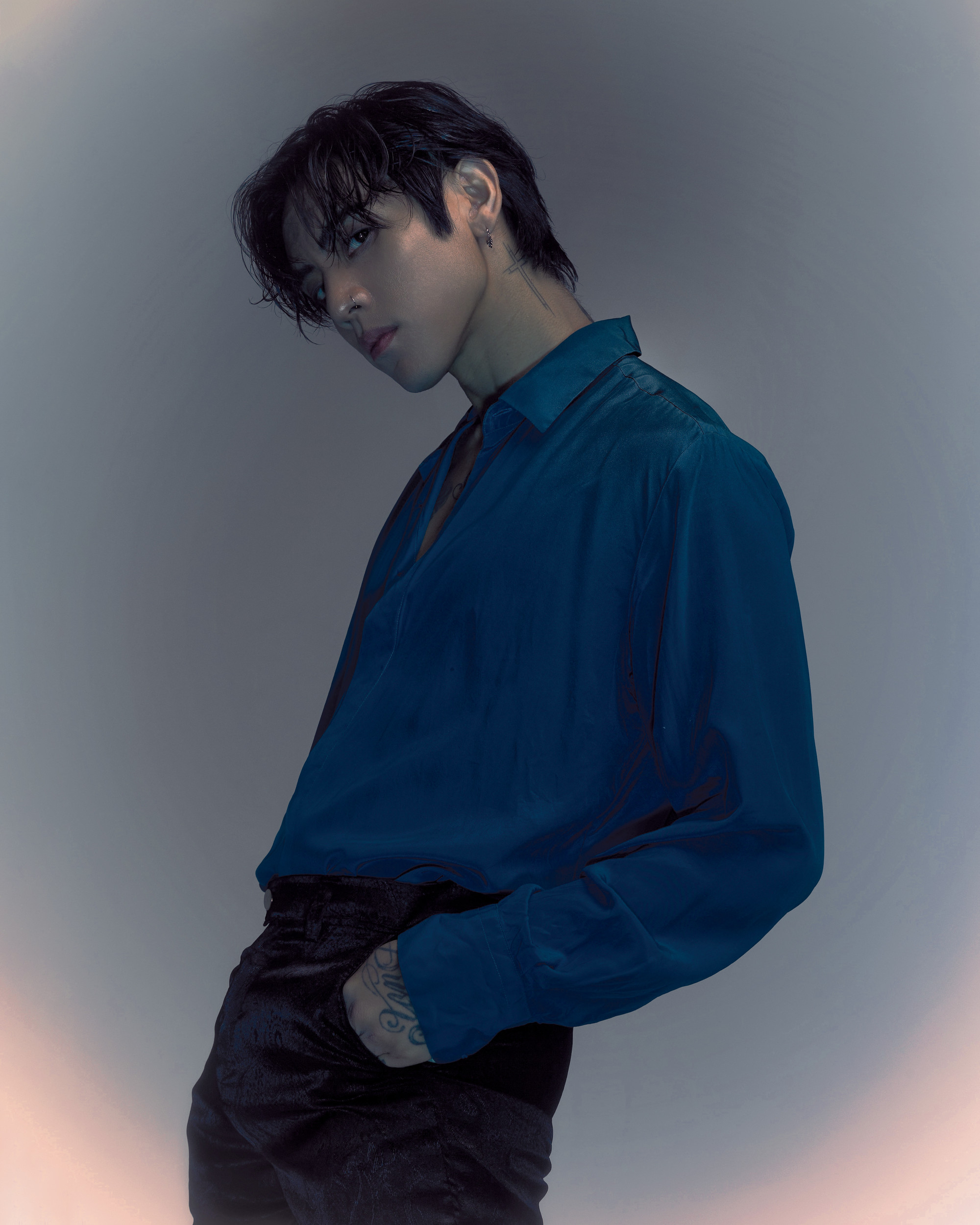 Ca sĩ kiêm rapper đa tài người Úc gốc Hàn DPR IAN (còn được gọi là Christian Yu ) là người đồng sáng lập nhóm Dream Perfect Regime. Trước đó, anh được biết đến là thành viên nhóm nhạc Kpop thế hệ thứ ba C-Clown's Rome. Nhóm nhạc này quảng bá từ năm 2012 đến 2015, tan rã khi mỗi người theo đuổi con đường của riêng mình. Ca sĩ kiêm rapper đa tài người Úc gốc Hàn DPR IAN (còn được gọi là Christian Yu ) là người đồng sáng lập nhóm Dream Perfect Regime. Trước đó, anh được biết đến là thành viên nhóm nhạc Kpop thế hệ thứ ba C-Clown's Rome. Nhóm nhạc này quảng bá từ năm 2012 đến 2015, tan rã khi mỗi người theo đuổi con đường của riêng mình.