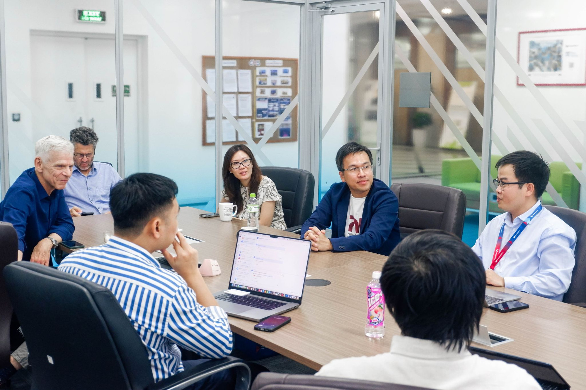 TS. Hiệu cùng cộng sự đã có 4 sáng chế khoa học và 1 bản quyền phần mềm hữu ích trong lĩnh vực y tế thông minh.