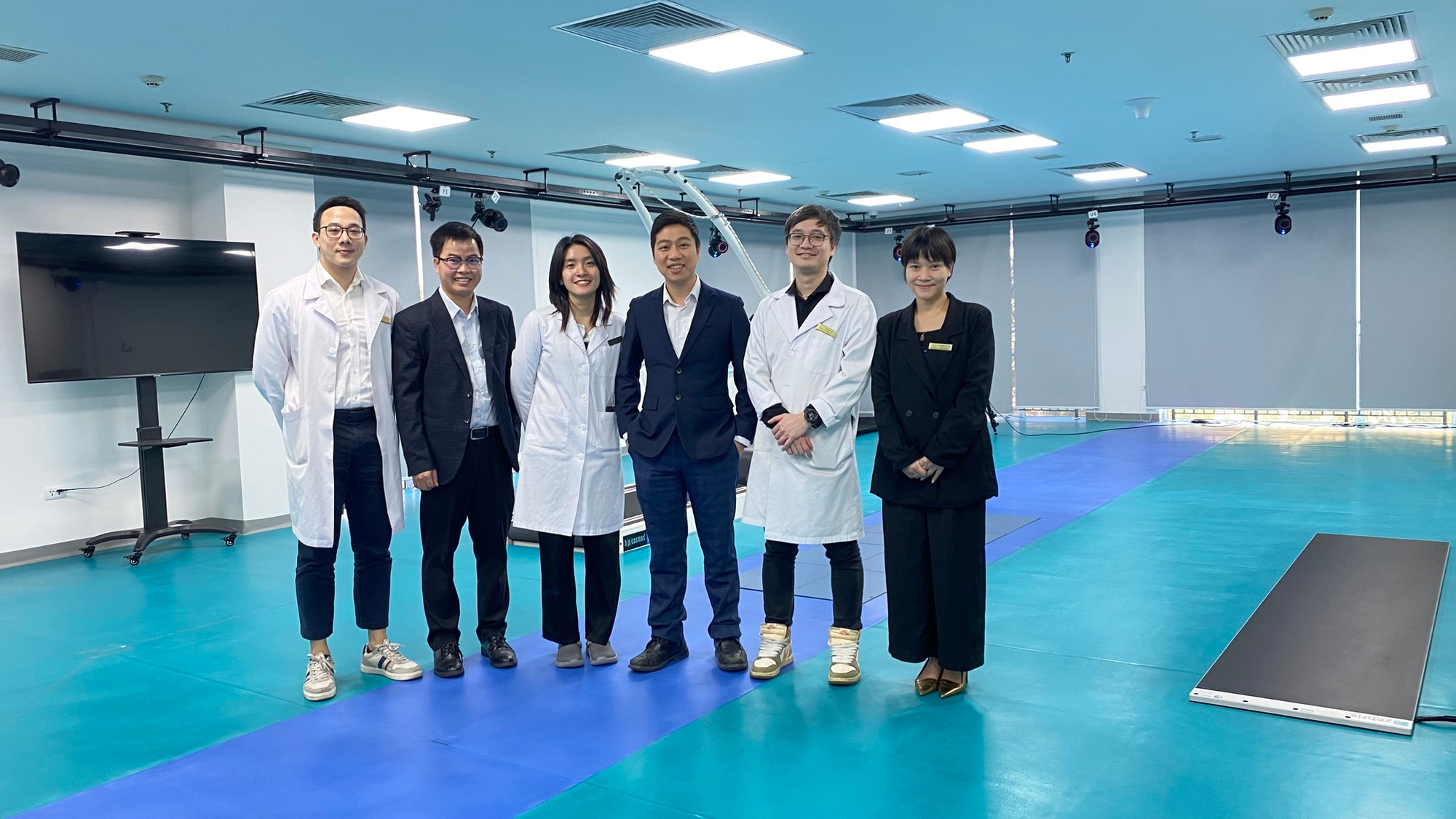 TS. Hiệu cùng cộng sự đã có 4 sáng chế khoa học và 1 bản quyền phần mềm hữu ích trong lĩnh vực y tế thông minh.