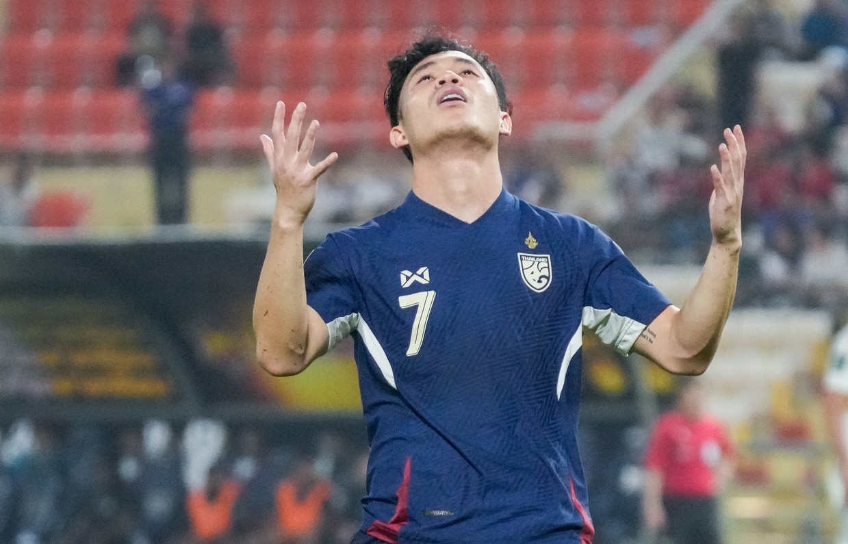 Yangi togridan-togri jinsiy aloqa porno Porno filmida oqsoqollarni suiistemol qilish