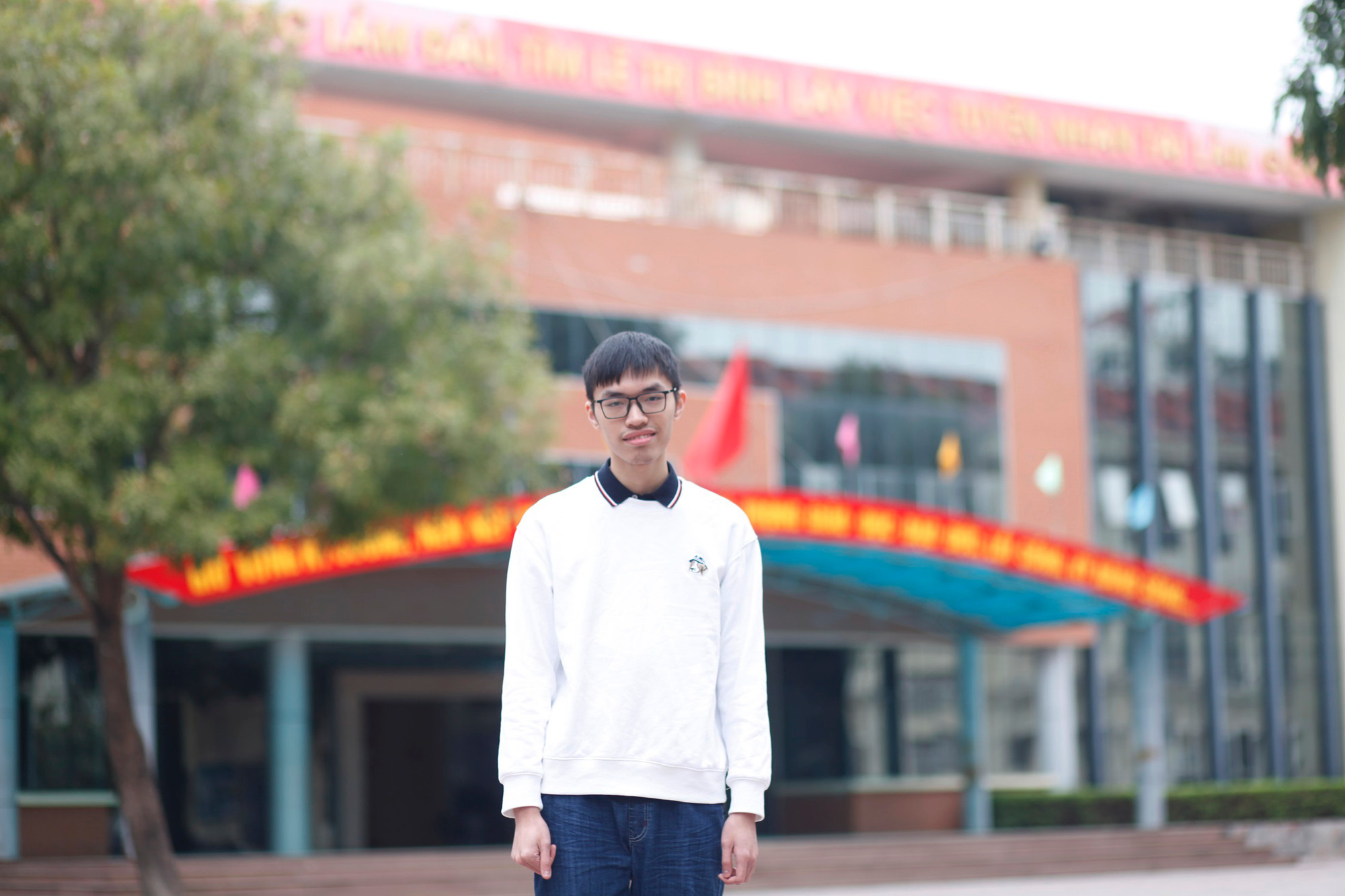 Thân Thế Công tại Trường THPT Chuyên Bắc Giang. Ảnh: Nguyễn Thắng